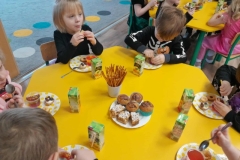 Messenger_creation_63 (Mały)