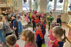 Messenger_creation_37CD4E0E-8FB1-4E6D-89B7-2502047D71A2 (Mały)