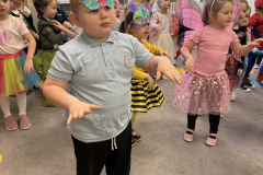 Messenger_creation_BD8FA7D6-83E9-40B1-B3BA-9B46090C406D (Mały)