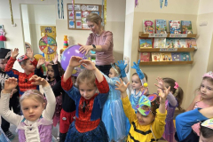 Messenger_creation_D031128F-E382-47FE-BD38-4B9F9671ACF4 (Mały)