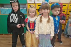 Messenger_creation_E6DE962E-BBA9-4B1E-AB84-EE0ED0C19A24 (Mały)