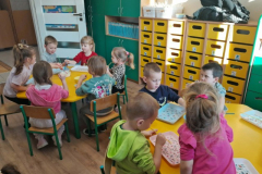 essenger_creation_1151EB22-CA7A-4896-91E4-9A6350E4312C (Mały)