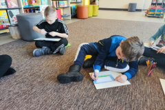 Messenger_creation_9C1B82AF-F196-401E-A29F-F72481E2A723 (Mały)