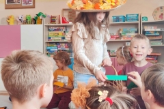 Messenger_creation_CDD51960-98C5-443E-B26B-F01A6C7D1F34 (Mały)