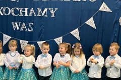 Messenger_creation_775605D7-EA0D-4C5D-B1DC-E4ECA4081915 (Mały)