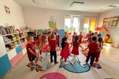 received_984671694666398 (Mały)