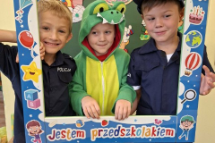 2 (Mały)