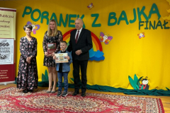 24 (Mały)