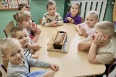 Messenger_creation_7DD8477A-04C6-4A90-8279-FD3653D7A9BF (Mały)