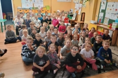 att._t2QzN1xX2AorsVYIC8m9xbdWv7kIel1BZXgM6HNVe8 (Mały)