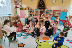 Messenger_creation_EF718B4B-31B5-420D-A0DD-65F4A6E3CF3E (Mały)