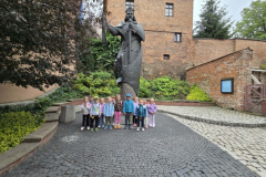 Messenger_creation_0B51 (11) (Mały)