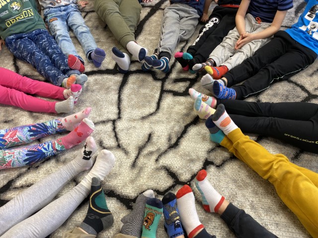 Światowy Dzień Zespołu Downa – „Dzień kolorowej skarpetki”