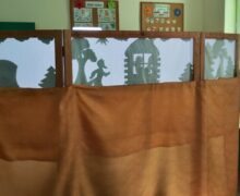 Teatrzyk cieni „O Koguciku Złotym Grzebyku”