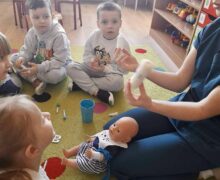 Wizyta pielęgniarki w grupie Jeżyki